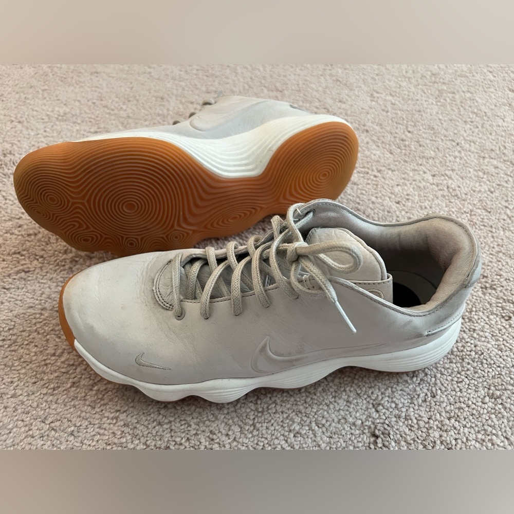 Nike Hyperdunk 2017 Low Gum Sneaker Shoes, Men’s Size 10, color: White